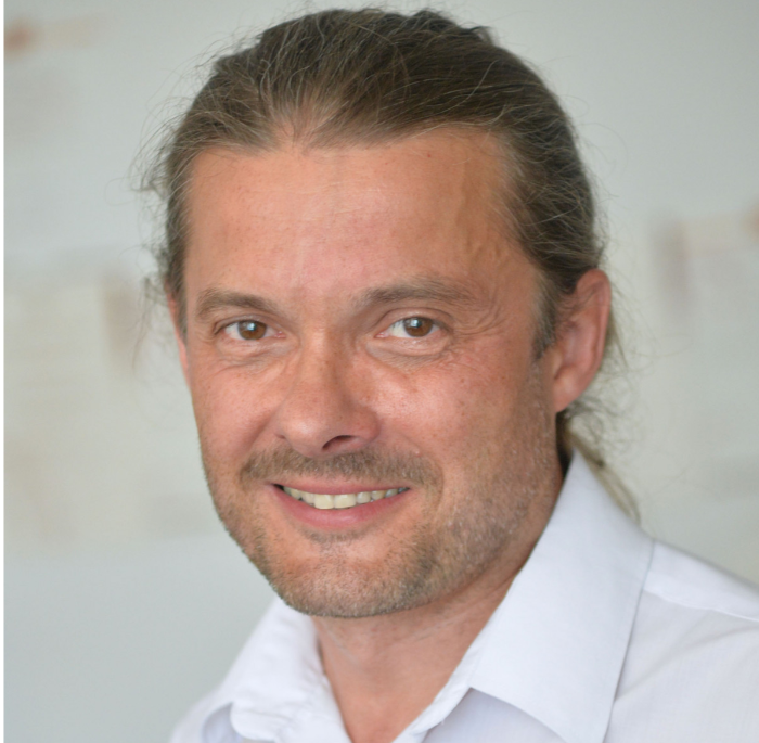Kozsik Tamás, Dr.